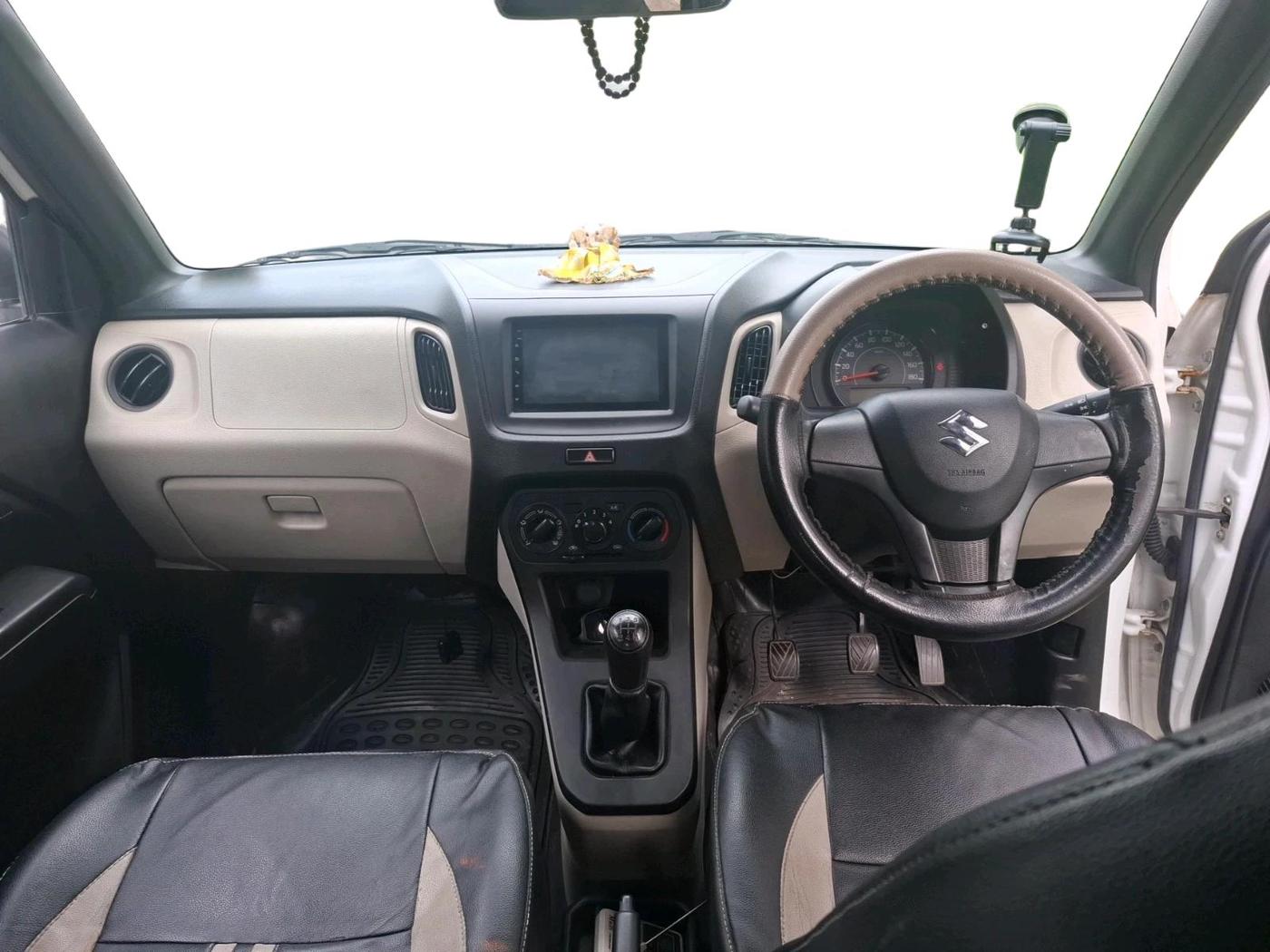 2019 Maruti New Wagon-R LXI CNG 1.0, CNG, Manual, 54,387 km, interior