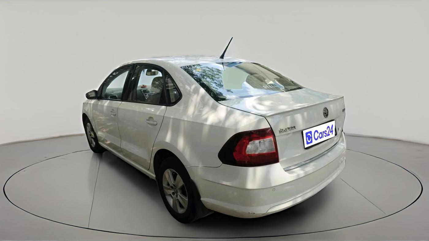 2017 Skoda Rapid STYLE 1.5 TDI, Diesel, Manual, 1,29,019 km, exterior