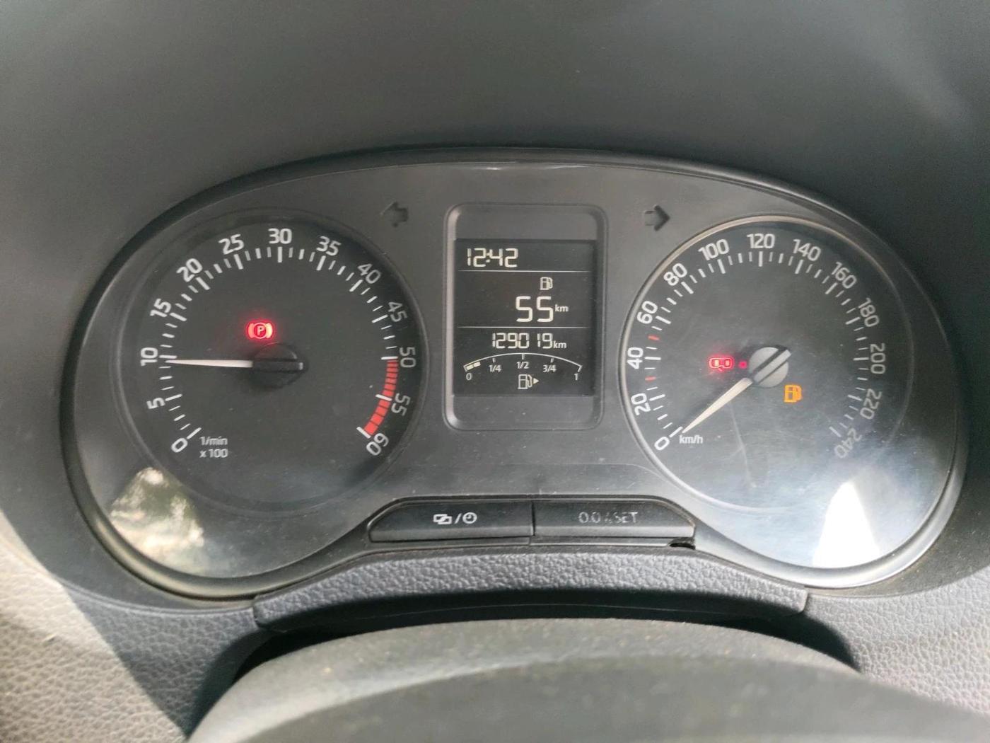 2017 Skoda Rapid STYLE 1.5 TDI, Diesel, Manual, 1,29,019 km, interior