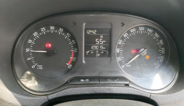 2017 Skoda Rapid STYLE 1.5 TDI, Diesel, Manual, 1,29,019 km, interior
