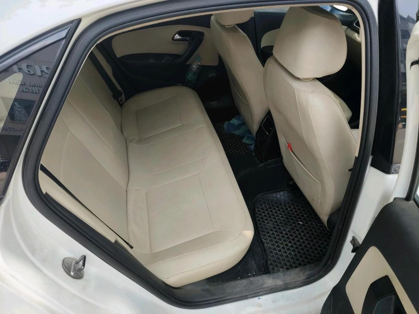 2017 Skoda Rapid STYLE 1.5 TDI, Diesel, Manual, 1,29,019 km, interior