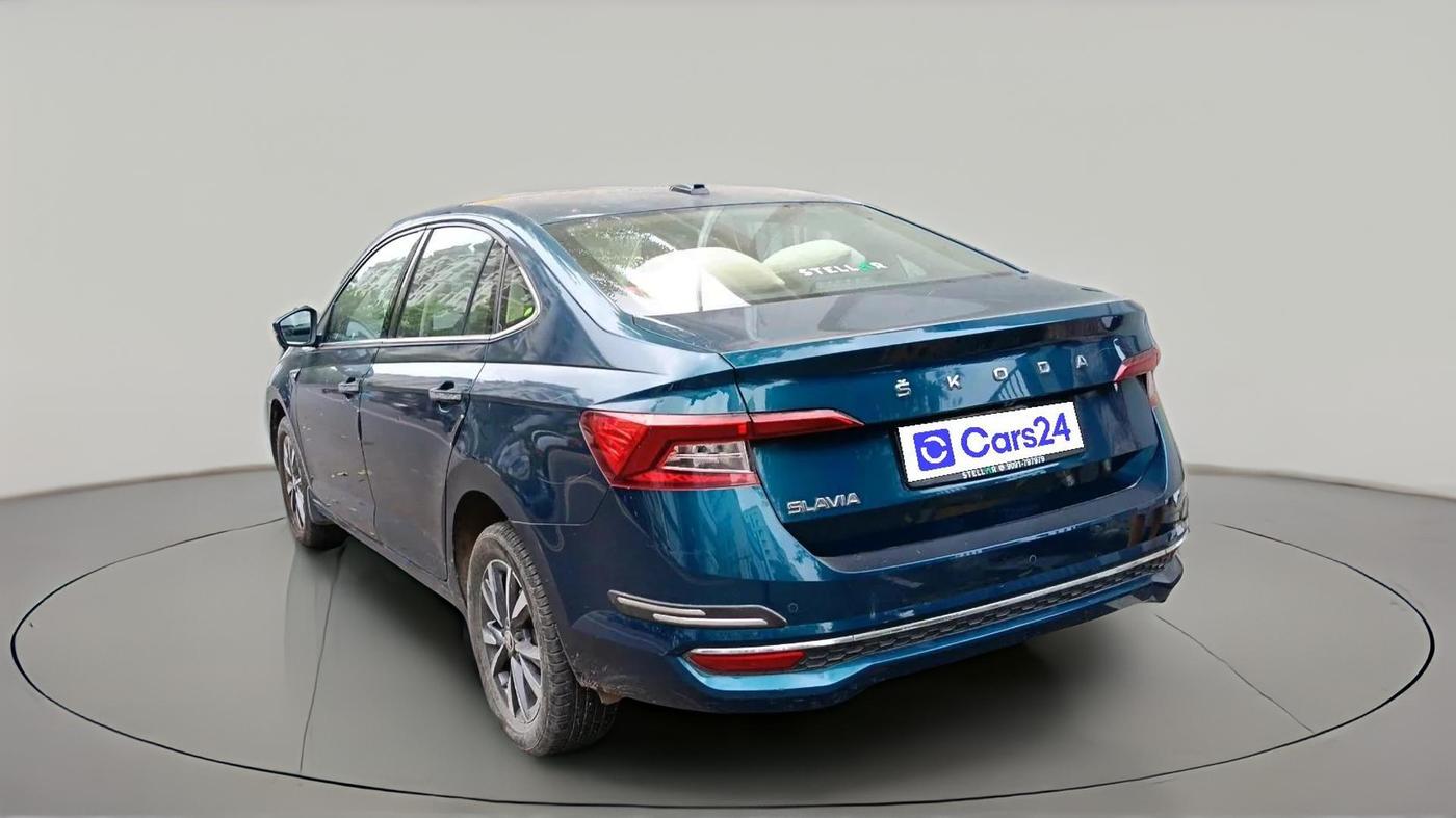 2023 Skoda SLAVIA STYLE 1.0L TSI MT, Petrol, Manual, 7,428 km, exterior