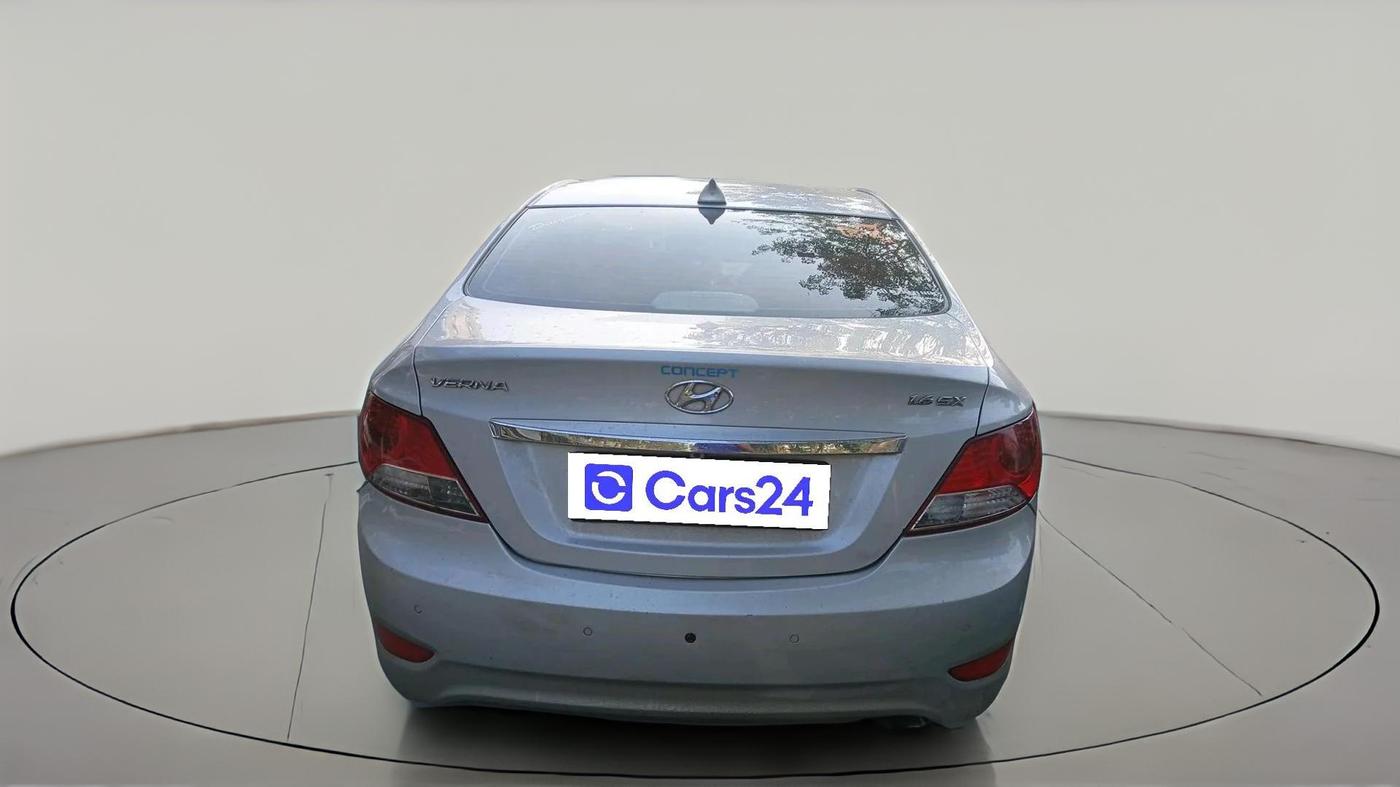 2014 Hyundai Verna FLUIDIC 1.6 CRDI SX OPT, Diesel, Manual, 1,04,254 km, exterior