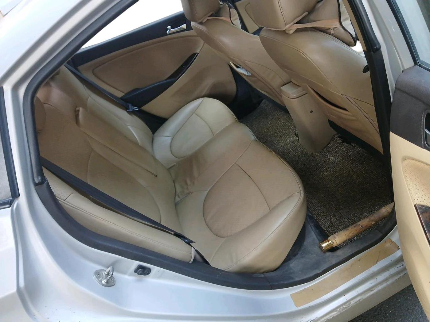 2014 Hyundai Verna FLUIDIC 1.6 CRDI SX OPT, Diesel, Manual, 1,04,254 km, interior