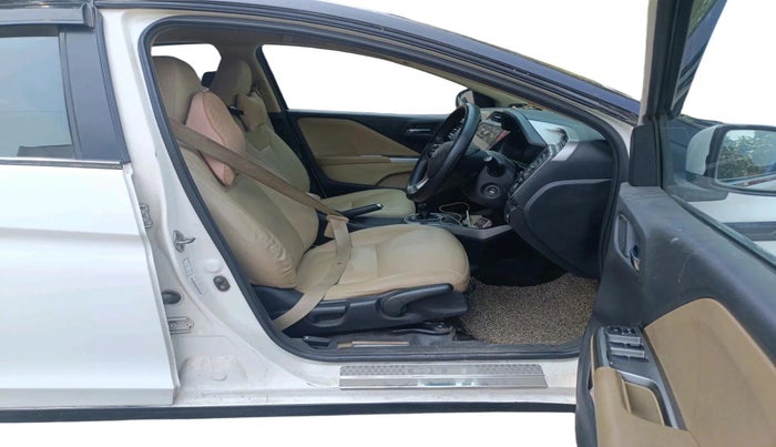 2015 Honda City 1.5L I-VTEC V MT, CNG, Manual, 91,436 km, interior