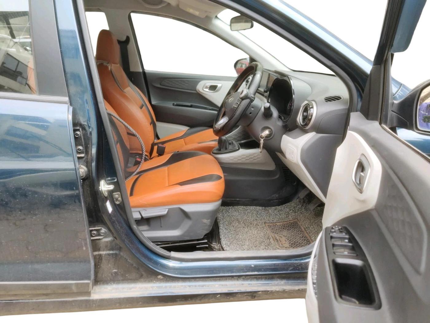 2023 Hyundai GRAND I10 NIOS SPORTZ 1.2 KAPPA VTVT, Petrol, Manual, 22,362 km, interior