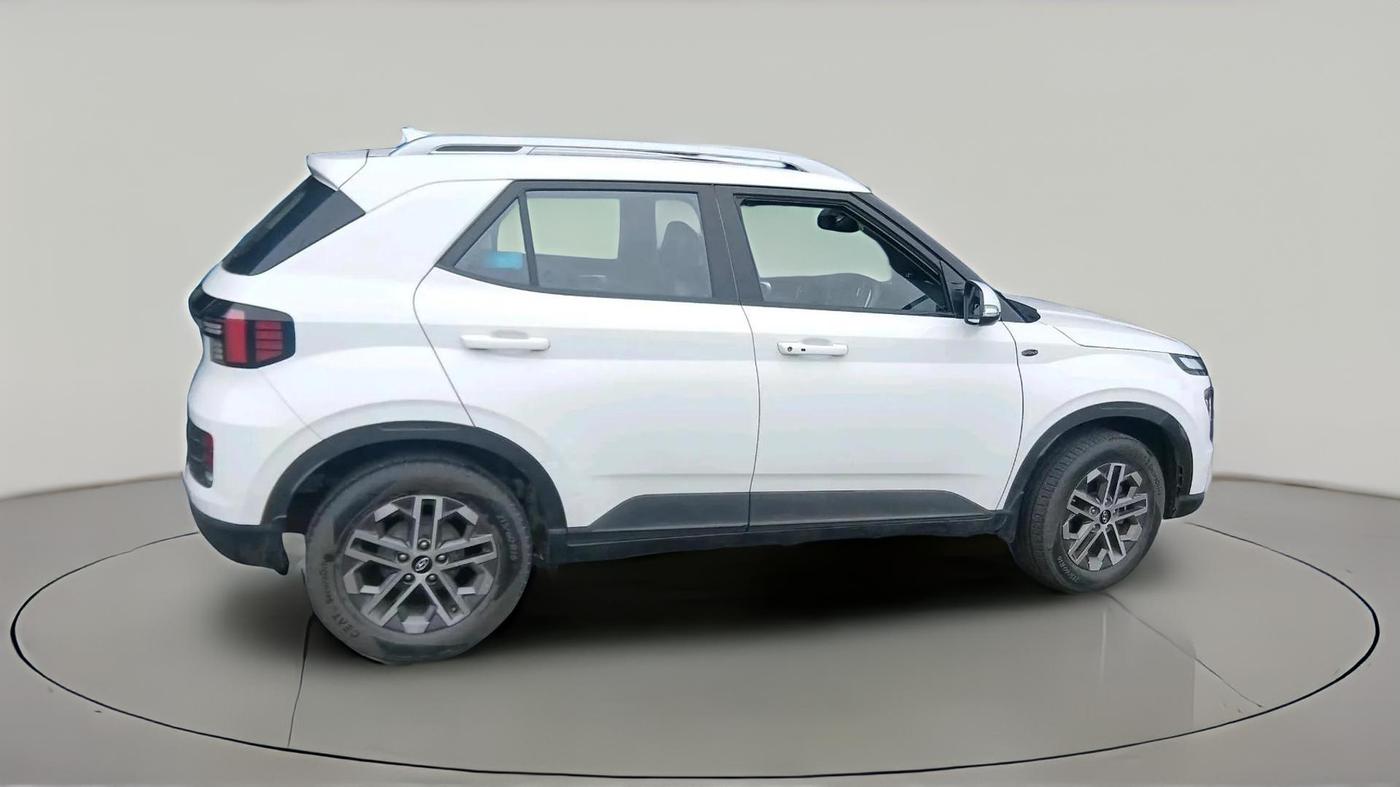 2023 Hyundai VENUE SX 1.5 CRDI, Diesel, Manual, 44,895 km, exterior