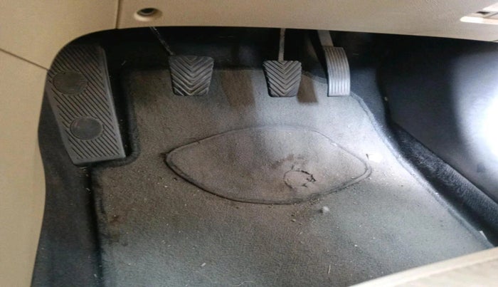 2014 Hyundai Verna FLUIDIC 1.4 VTVT CX, Petrol, Manual, 1,62,452 km, interior