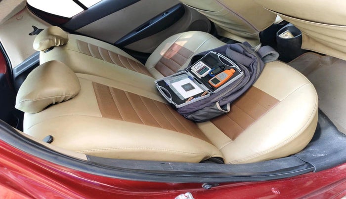 2013 Hyundai i20 SPORTZ 1.4 CRDI, Diesel, Manual, 1,09,369 km, interior