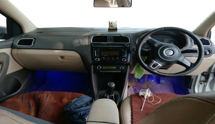 2011 Volkswagen Vento COMFORTLINE 1.6, CNG, Manual, 1,05,247 km, interior