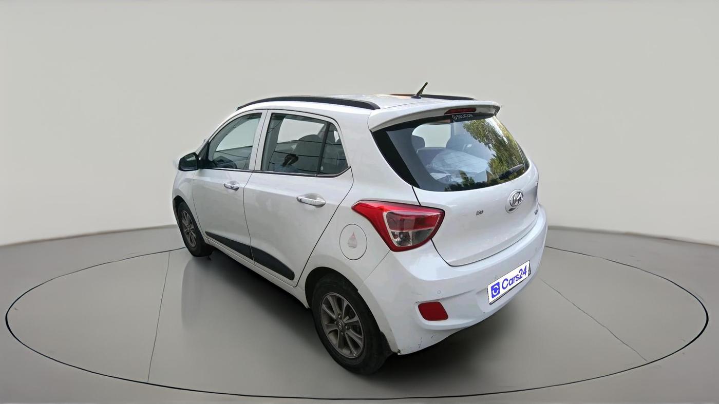 2016 Hyundai Grand i10 ASTA (O) 1.2 KAPPA VTVT, Petrol, Manual, 77,934 km, exterior