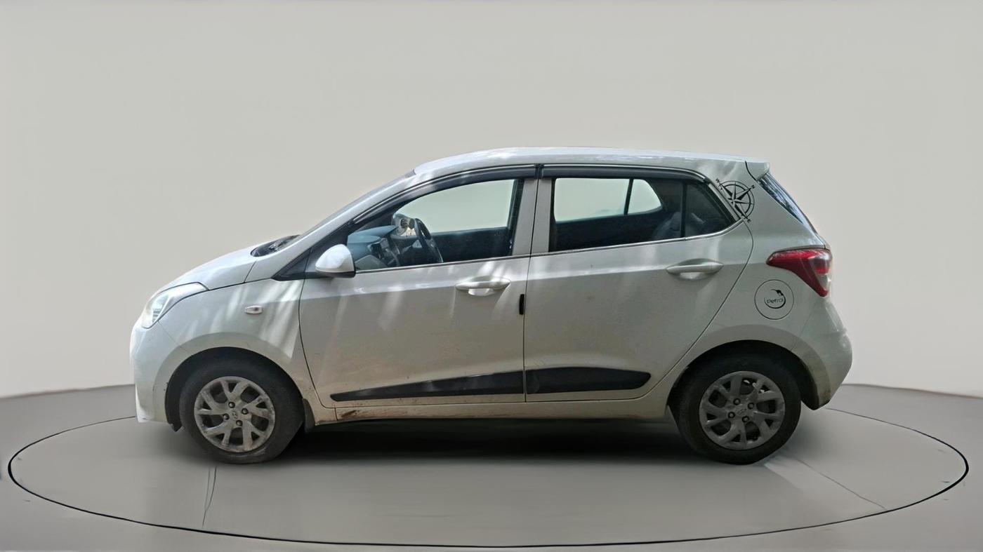 2018 Hyundai Grand i10 MAGNA 1.2 KAPPA VTVT, Petrol, Manual, 1,19,907 km, exterior