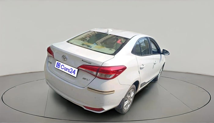 2018 Toyota YARIS V CVT, Petrol, Automatic, 93,152 km, exterior