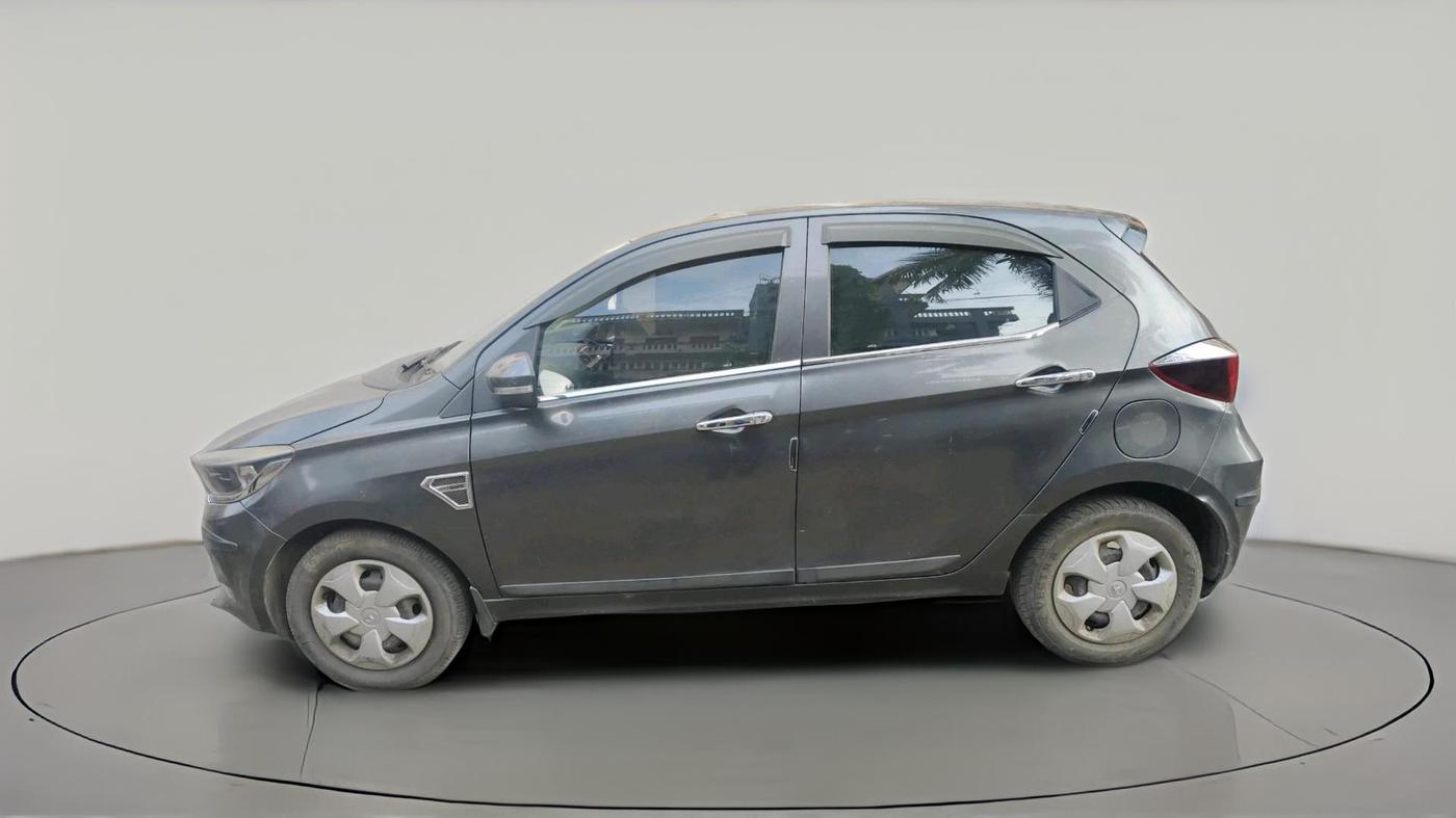 2021 Tata Tiago XT (O) PETROL, Petrol, Manual, 46,443 km, exterior