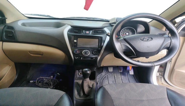 2014 Hyundai Eon MAGNA +, Petrol, Manual, 32,411 km, interior
