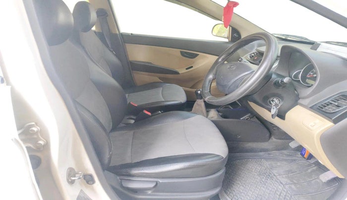 2014 Hyundai Eon MAGNA +, Petrol, Manual, 32,411 km, interior