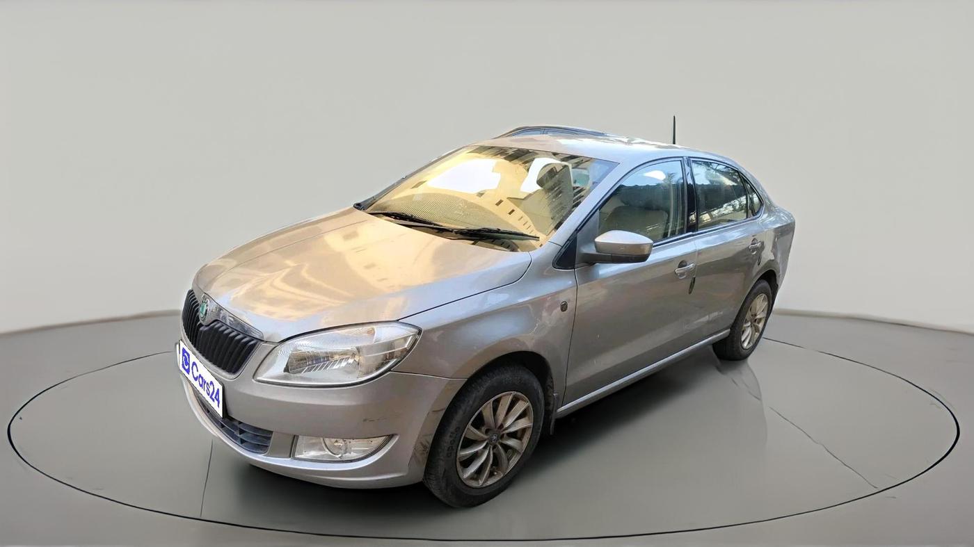 2012 Skoda Rapid AMBITION 1.6 TDI CR MT, Diesel, Manual, 1,48,859 km, exterior