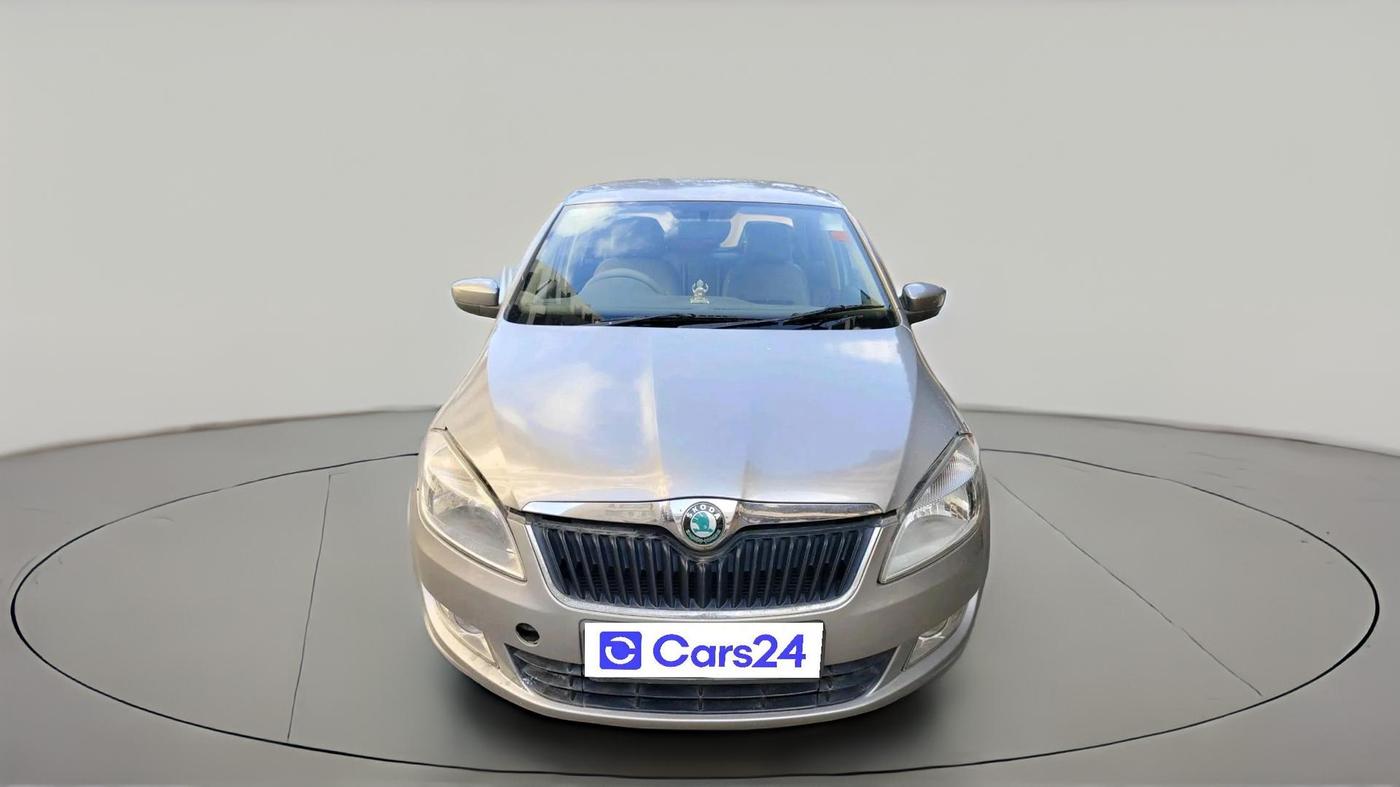 2012 Skoda Rapid AMBITION 1.6 TDI CR MT, Diesel, Manual, 1,48,859 km, exterior