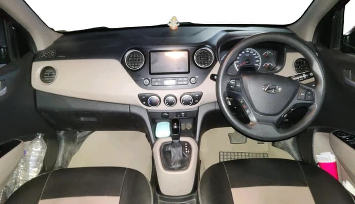 2017 Hyundai Grand i10 SPORTZ (O) AT 1.2 KAPPA VTVT, Petrol, Automatic, 73,532 km, interior