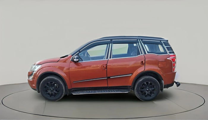 2016 Mahindra XUV500 W10, Diesel, Manual, 1,70,221 km, exterior