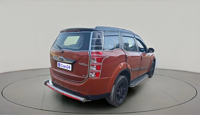 2016 Mahindra XUV500 W10, Diesel, Manual, 1,70,221 km, exterior