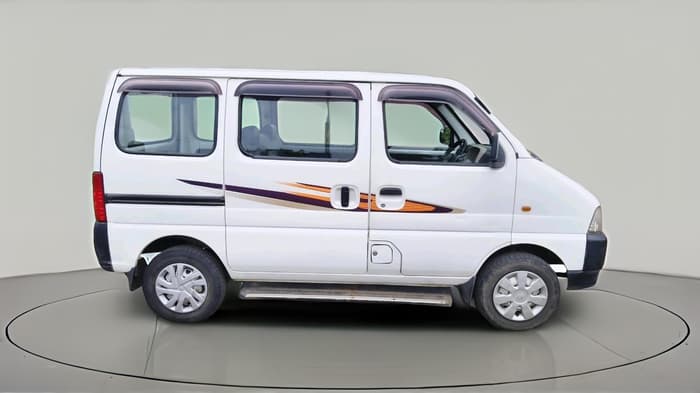 2017 Maruti Eeco 5 STR WITH A/C+HTR, CNG, Manual, 90,405 km, exterior