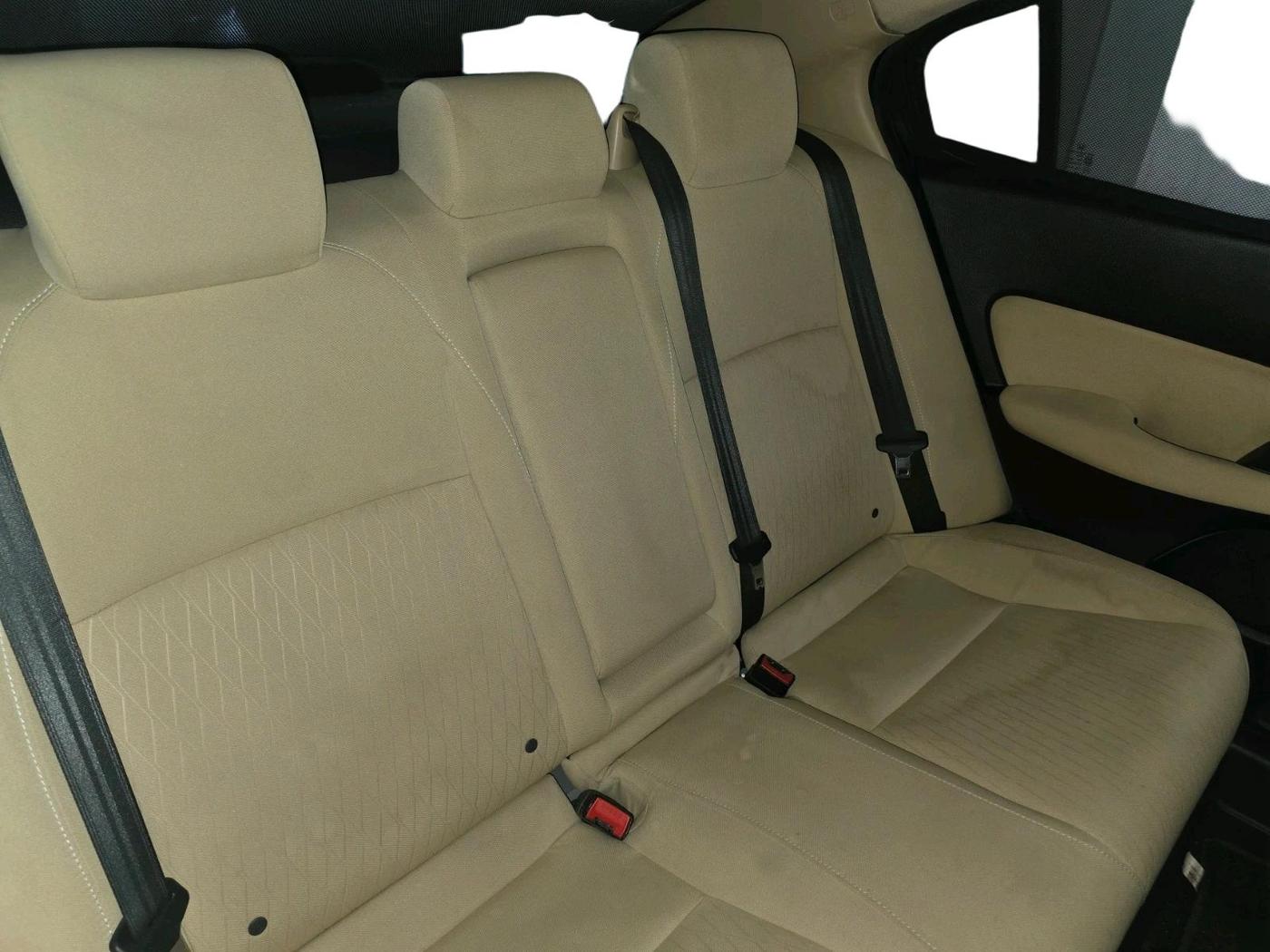 2022 Honda City 1.5L I-DTEC VX, Diesel, Manual, 45,378 km, interior