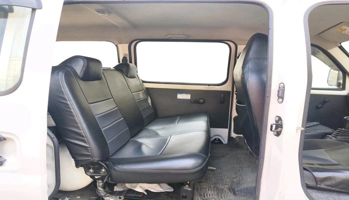 2024 Maruti Eeco 5 STR AC CNG, CNG, Manual, 25,780 km, interior