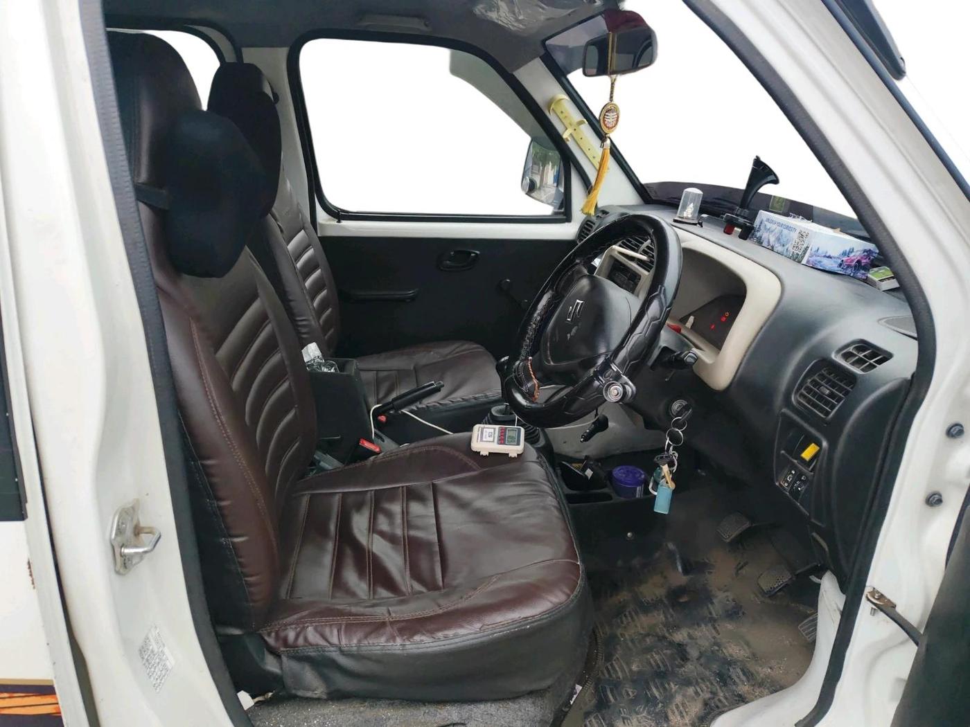 2019 Maruti Eeco 5 STR WITH A/C+HTR, CNG, Manual, 1,08,869 km, interior