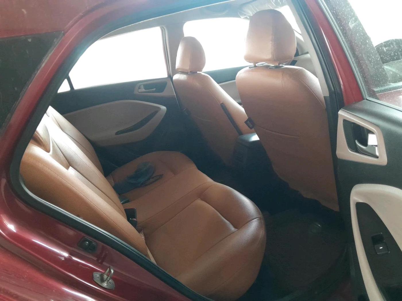 2018 Hyundai Elite i20 SPORTZ 1.4 CRDI, Diesel, Manual, 63,960 km, interior