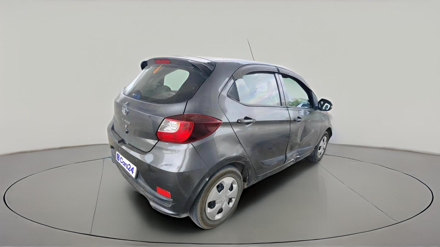 2021 Tata Tiago XT (O) PETROL, Petrol, Manual, 1,96,278 km, exterior