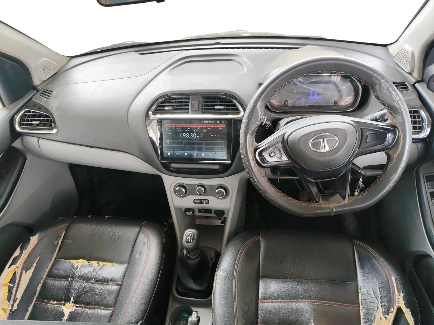 2021 Tata Tiago XT (O) PETROL, Petrol, Manual, 1,96,278 km, interior