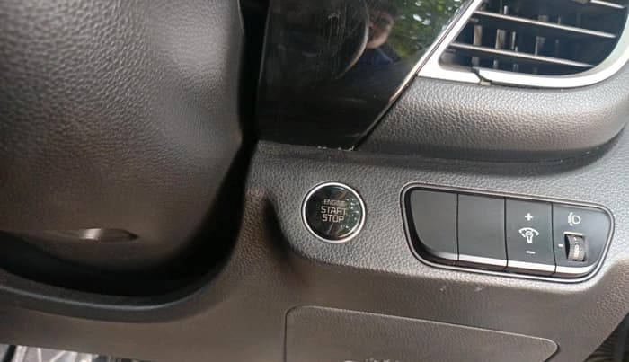 2020 KIA SELTOS HTK PLUS AT 1.5 DIESEL, Diesel, Automatic, 1,07,863 km, interior