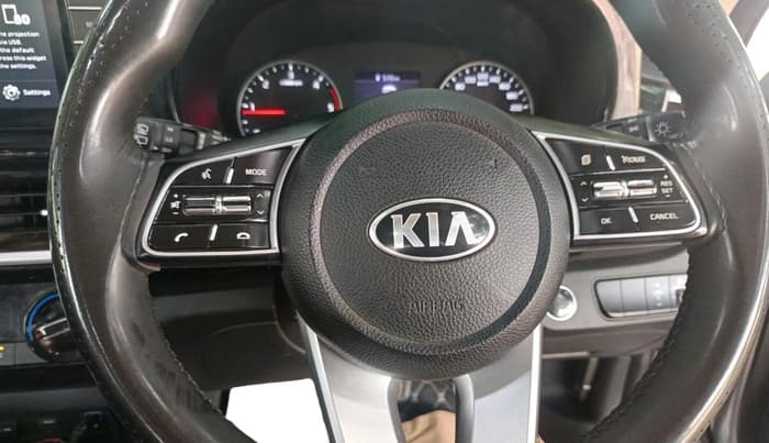 2020 KIA SELTOS HTK PLUS AT 1.5 DIESEL, Diesel, Automatic, 1,07,863 km, interior