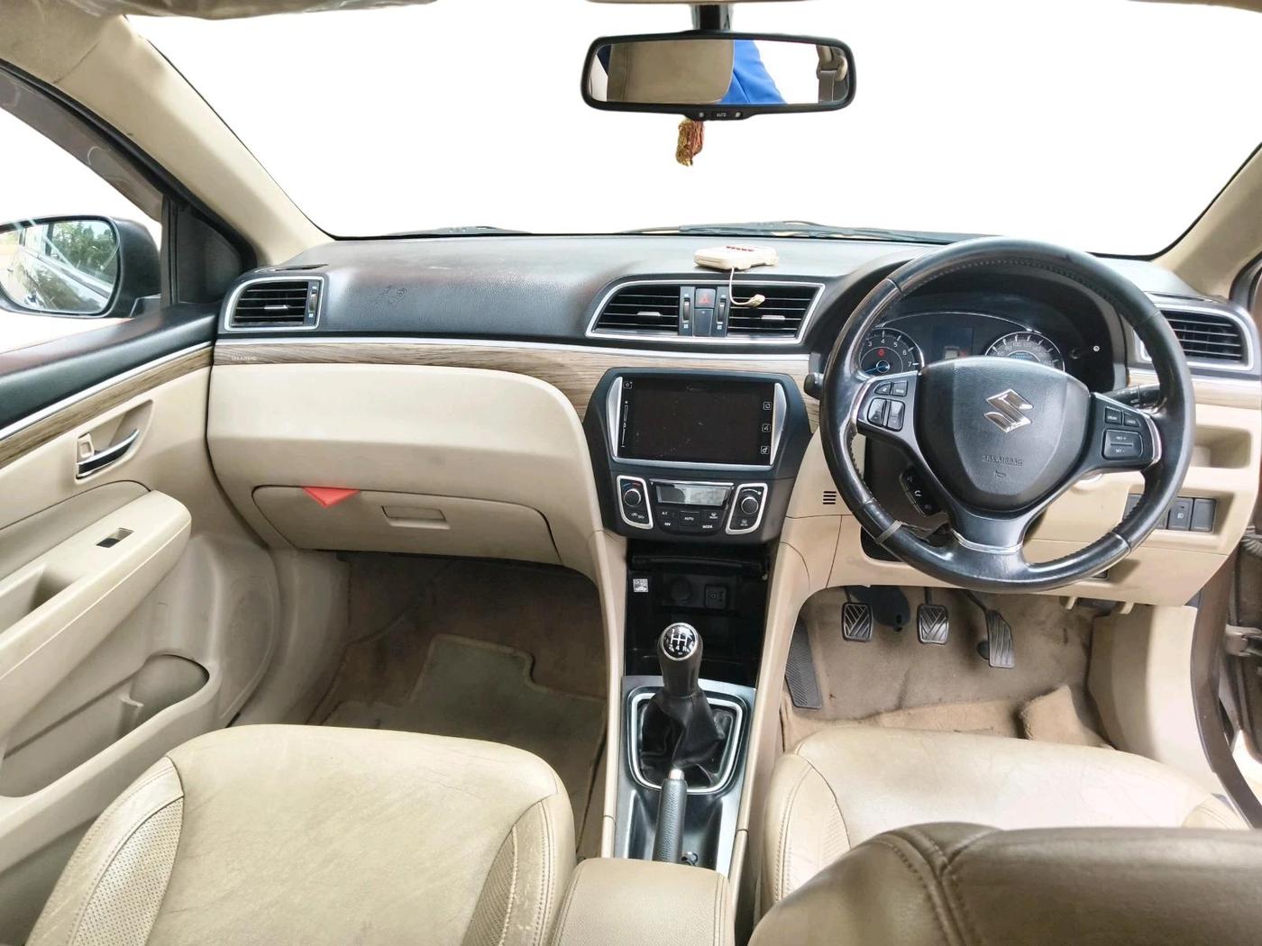 2018 Maruti Ciaz ALPHA 1.5 SHVS PETROL, Petrol, Manual, 1,47,334 km, interior