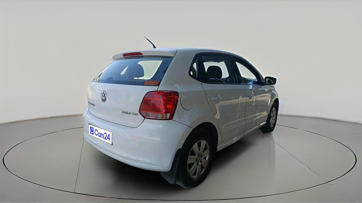 2011 Volkswagen Polo COMFORTLINE 1.2L, Diesel, Manual, 1,07,108 km, exterior
