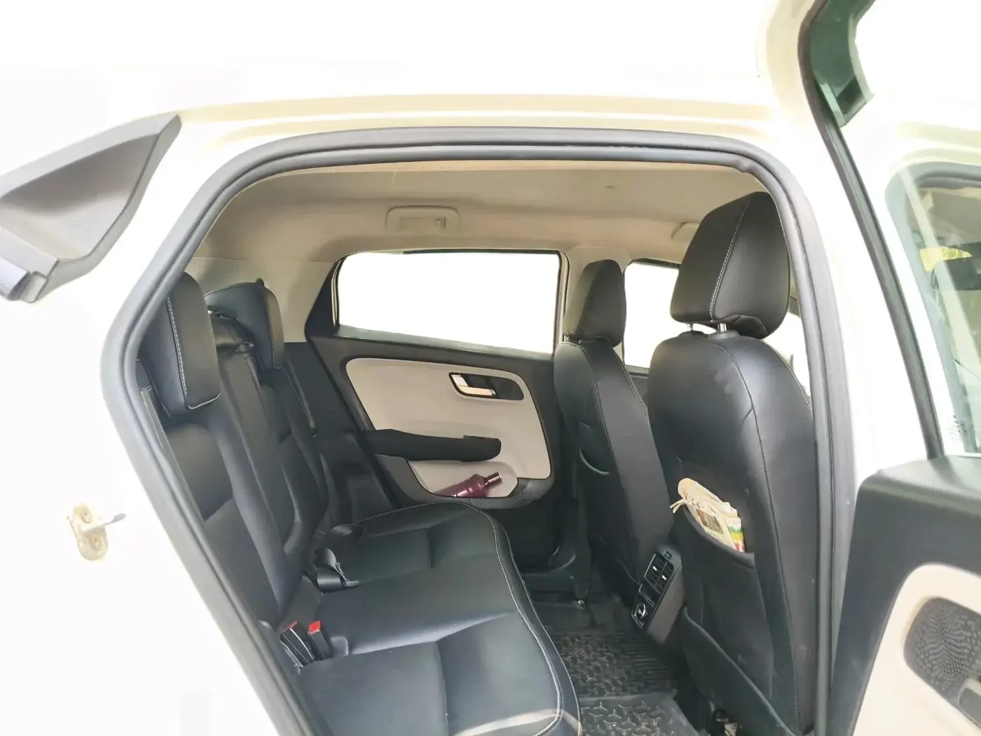 2022 Tata ALTROZ XZ PLUS DIESEL, Diesel, Manual, 41,647 km, interior