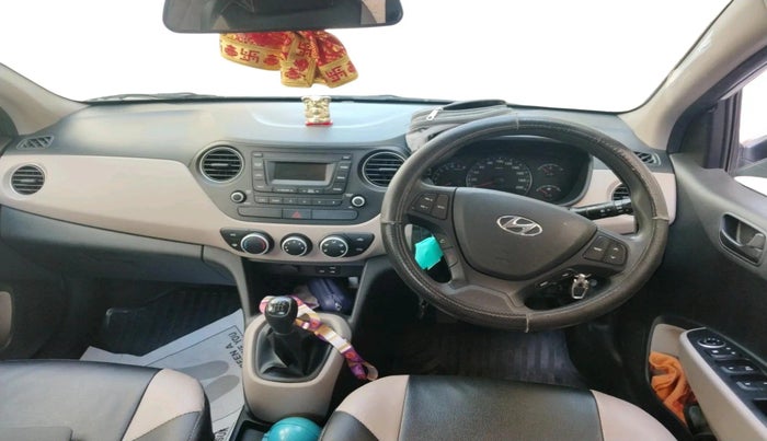 2018 Hyundai Xcent S 1.2, Petrol, Manual, 54,040 km, interior