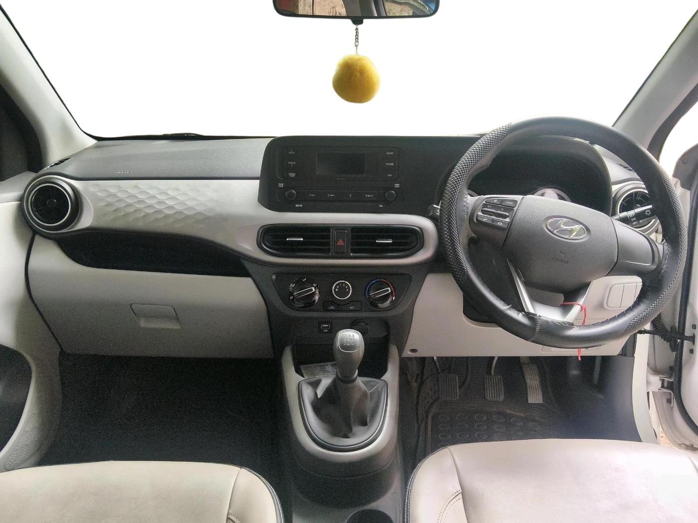 2021 Hyundai GRAND I10 NIOS MAGNA 1.2 KAPPA VTVT, Petrol, Manual, 24,698 km, interior