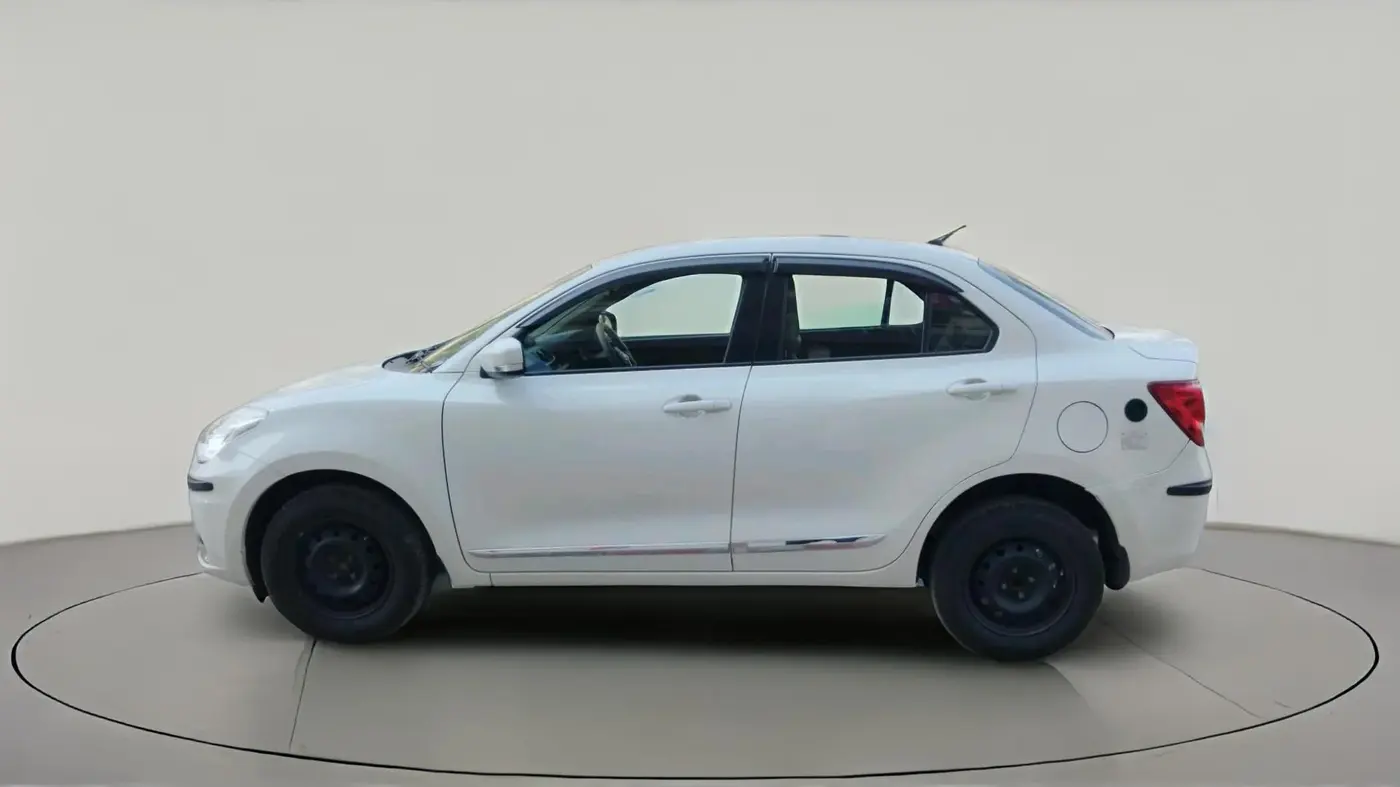 2022 Maruti Dzire VXI CNG, CNG, Manual, 81,870 km, exterior