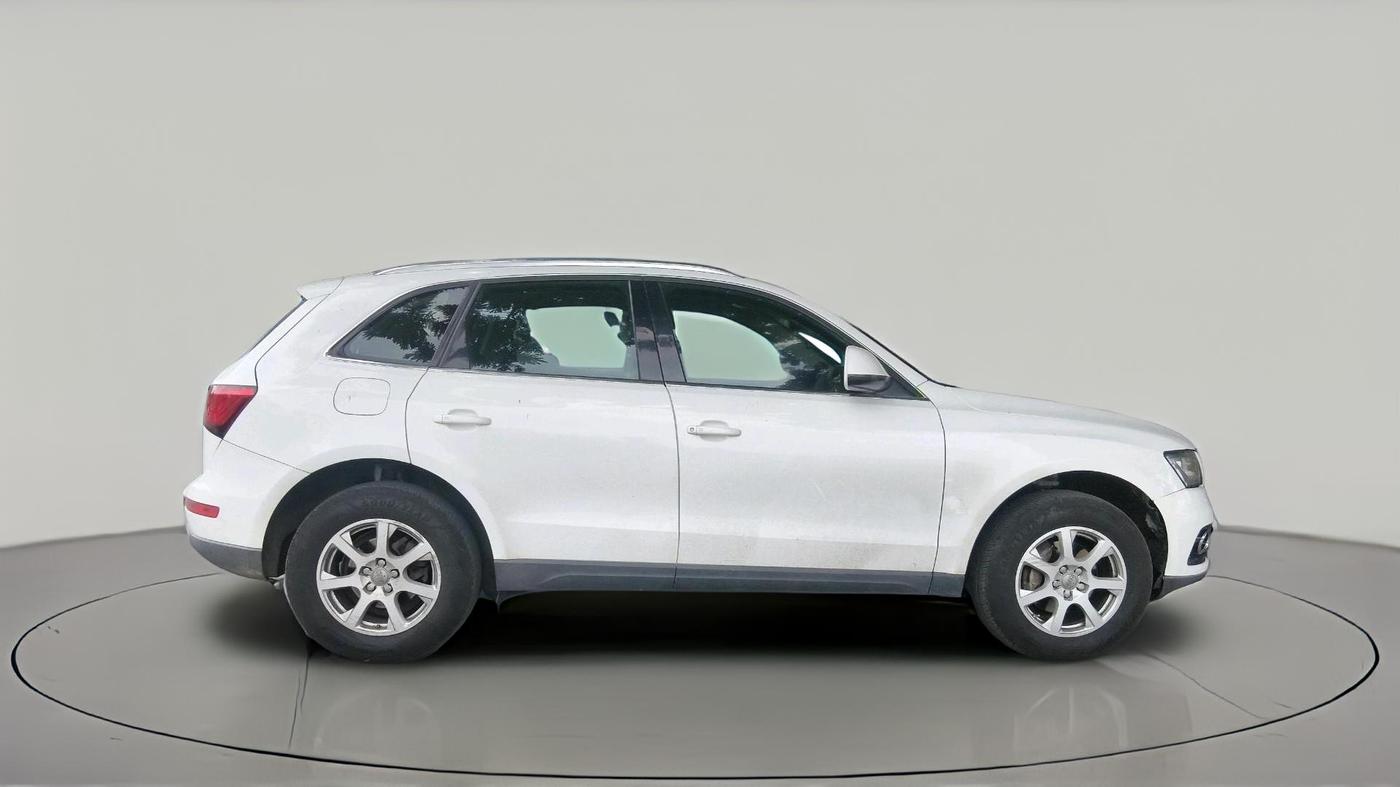 2014 Audi Q5 2.0 TDI quattro Premium, Diesel, Automatic, 1,14,342 km, exterior
