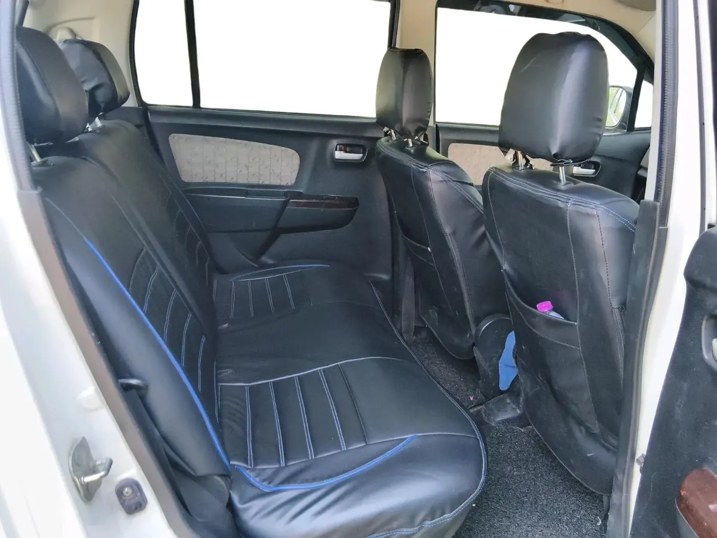 2015 Maruti Wagon R 1.0 VXI, Petrol, Manual, 1,63,500 km, interior