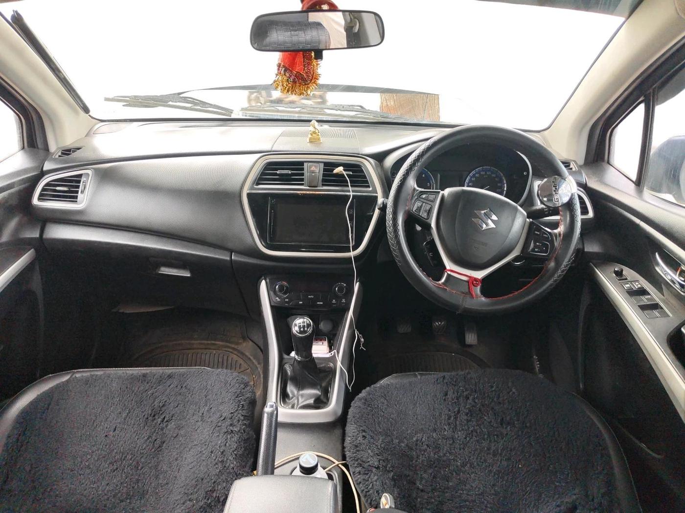 2016 Maruti S Cross ZETA 1.3, Diesel, Manual, 1,80,633 km, interior