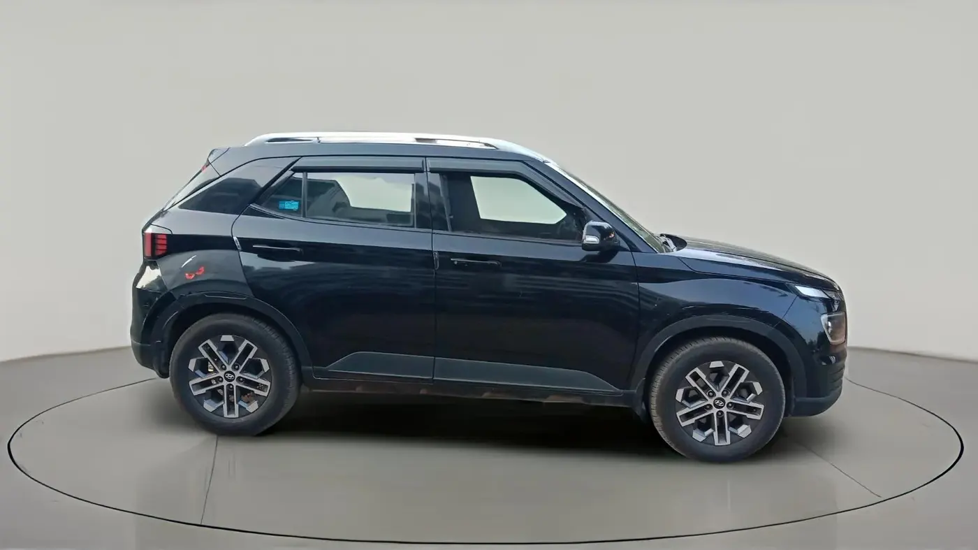 2023 Hyundai VENUE SX 1.5 CRDI, Diesel, Manual, 2,37,136 km, exterior