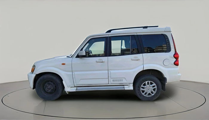 2011 Mahindra Scorpio SLE 2.6 CRDE, Diesel, Manual, 80,259 km, exterior