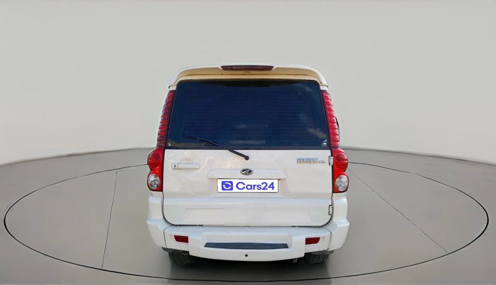 2011 Mahindra Scorpio SLE 2.6 CRDE, Diesel, Manual, 80,259 km, exterior