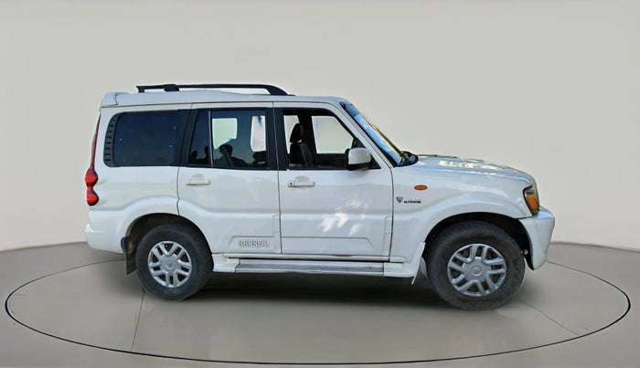 2011 Mahindra Scorpio SLE 2.6 CRDE, Diesel, Manual, 80,259 km, exterior