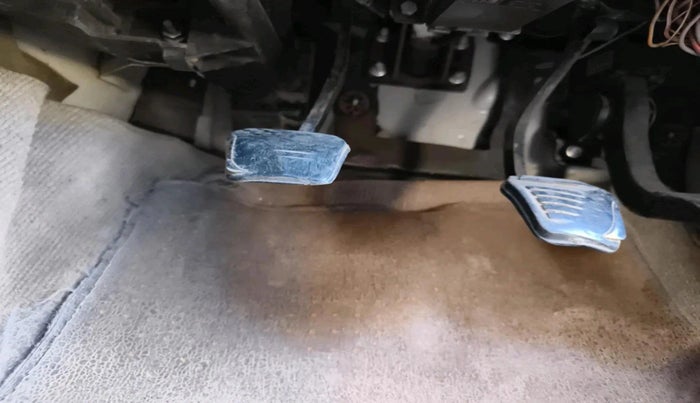 2011 Mahindra Scorpio SLE 2.6 CRDE, Diesel, Manual, 80,259 km, interior