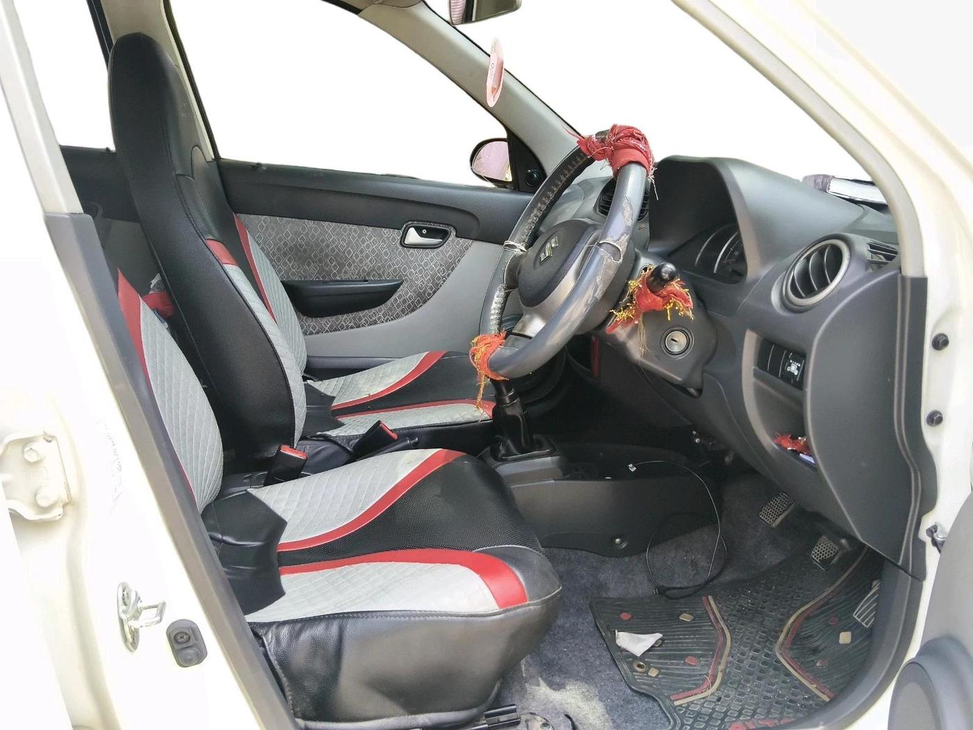 2017 Maruti Alto 800 LXI, CNG, Manual, 63,334 km, interior