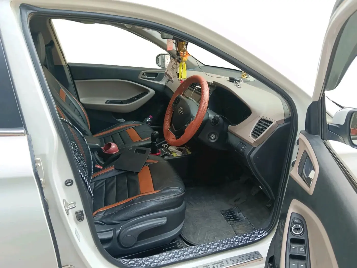 2017 Hyundai Elite i20 SPORTZ 1.2, Petrol, Manual, 69,000 km, interior